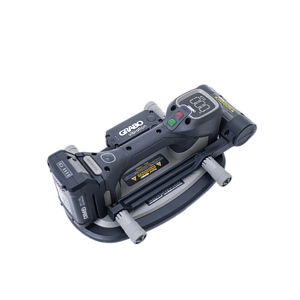GRABO Tile Vibration Attachment — official product/application photo 9. Consult the listed package contents; demonstration tools and surfaces are not part of the accessory.