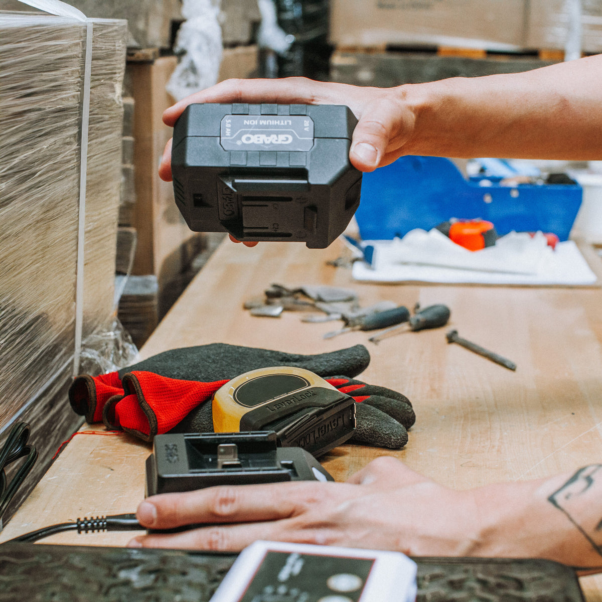 GRABO HighFlow Battery Charger — official product/application photograph 4. Refer to the selected listing for included components.