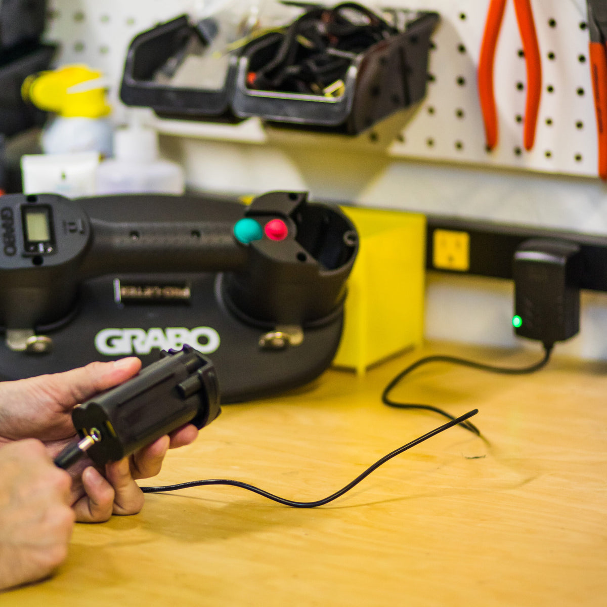GRABO Battery — 14.8V 2600mAh — official product/application photograph 5. Refer to the selected listing for included components.